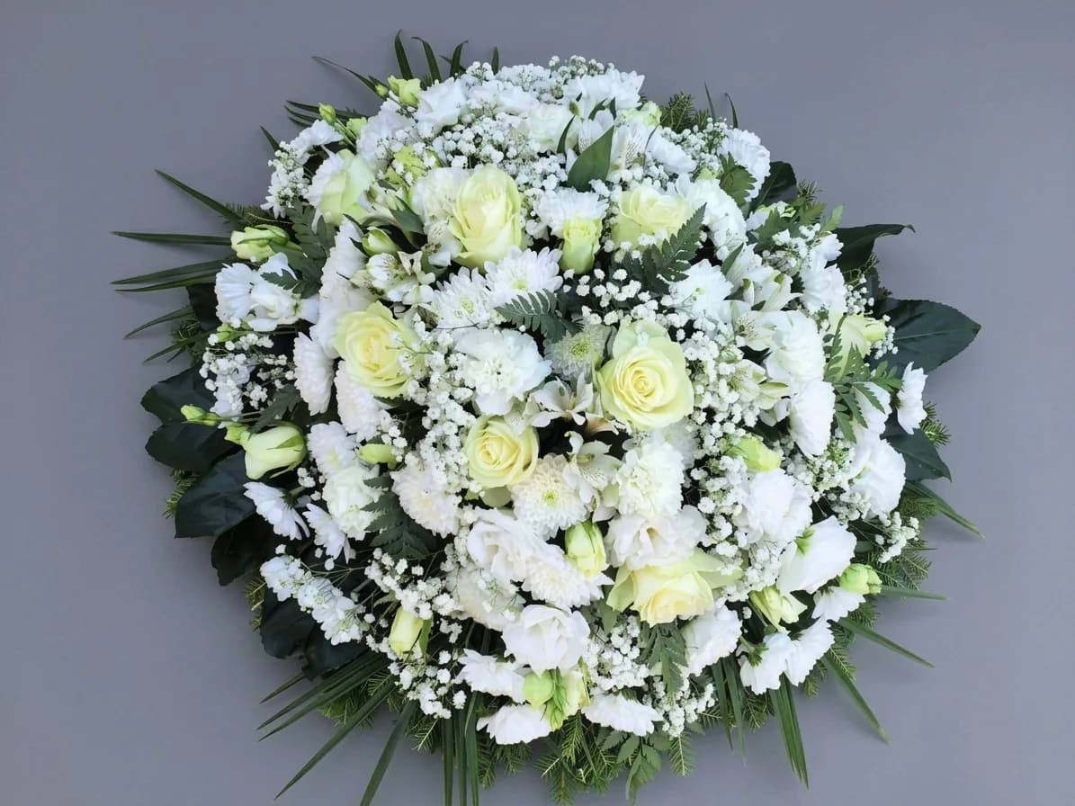 Sēru vainags 01 — Sēru Floristika, LZ Flowers Rēzekne